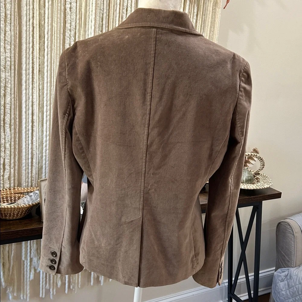 Sweet Jacket - Picture 8 of 16